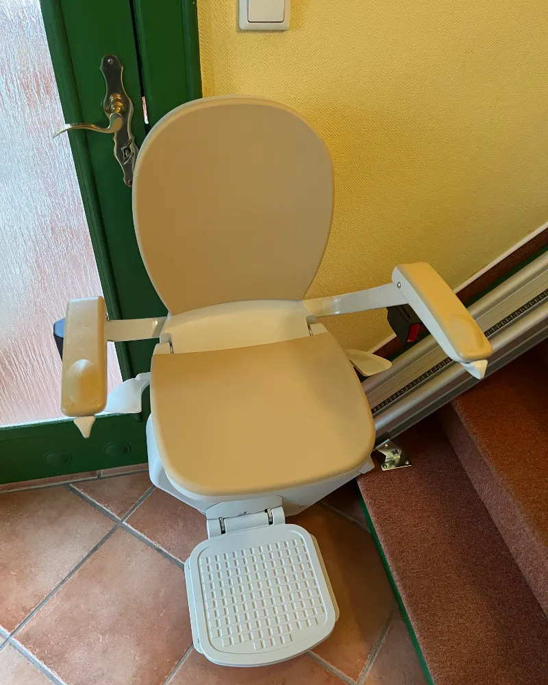 Acorn 130 unten Acorn 130 unten